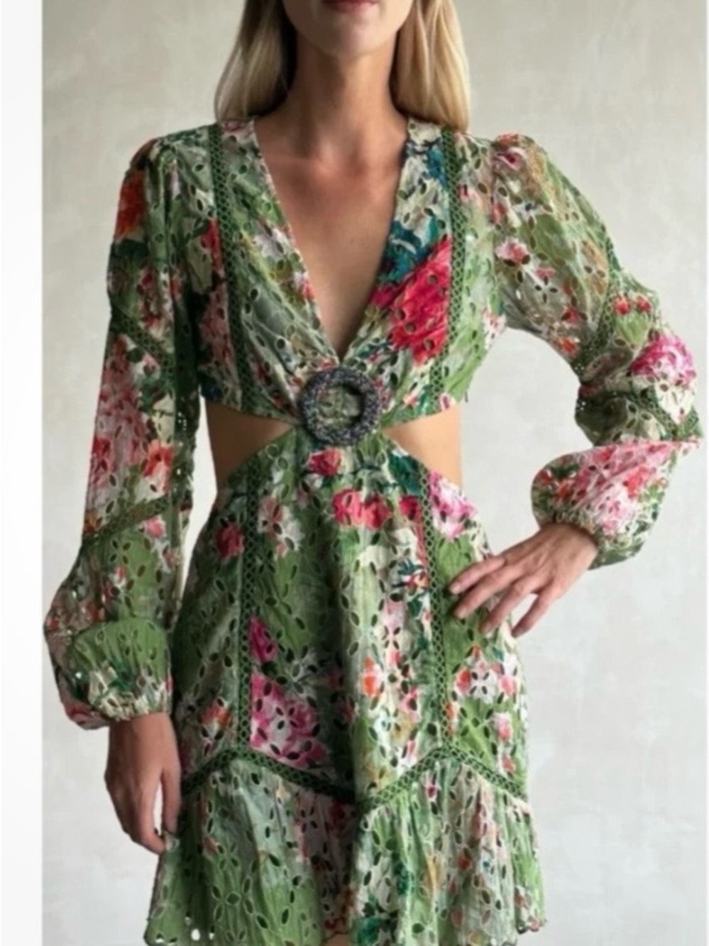HEMANT & NANDITA Zaira               Short green mini dress waist cutouts summer